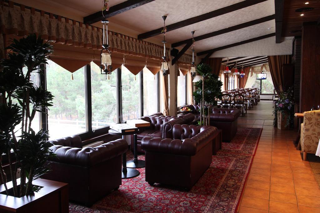 Park-Hotel Butenko Stable Protsev 외부 사진